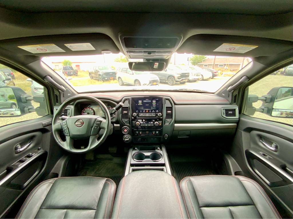 Thumbnail: 2024 Nissan Titan - 9