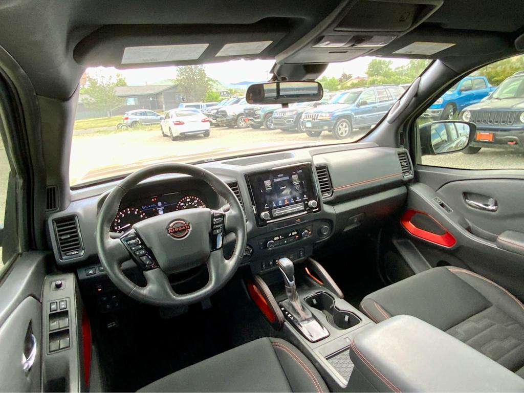 Thumbnail: 2023 Nissan Frontier - 10