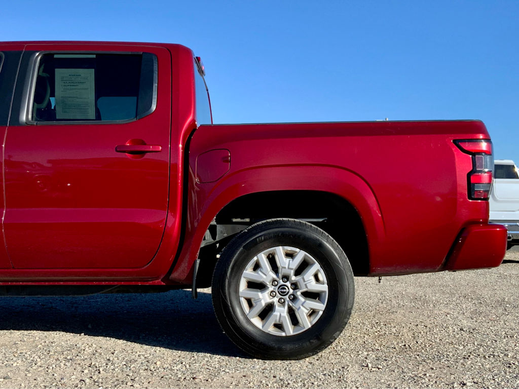 Thumbnail: 2023 Nissan Frontier - 8