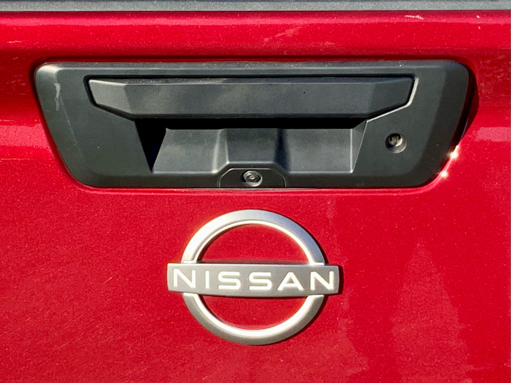 Thumbnail: 2023 Nissan Frontier - 31