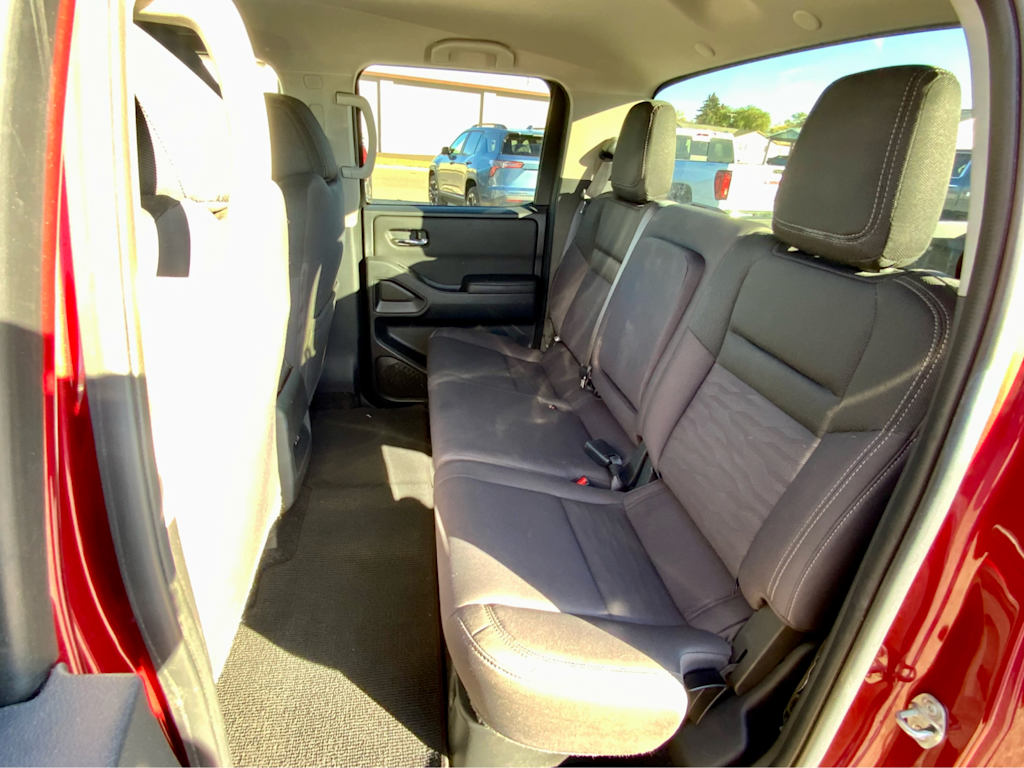 Thumbnail: 2023 Nissan Frontier - 12