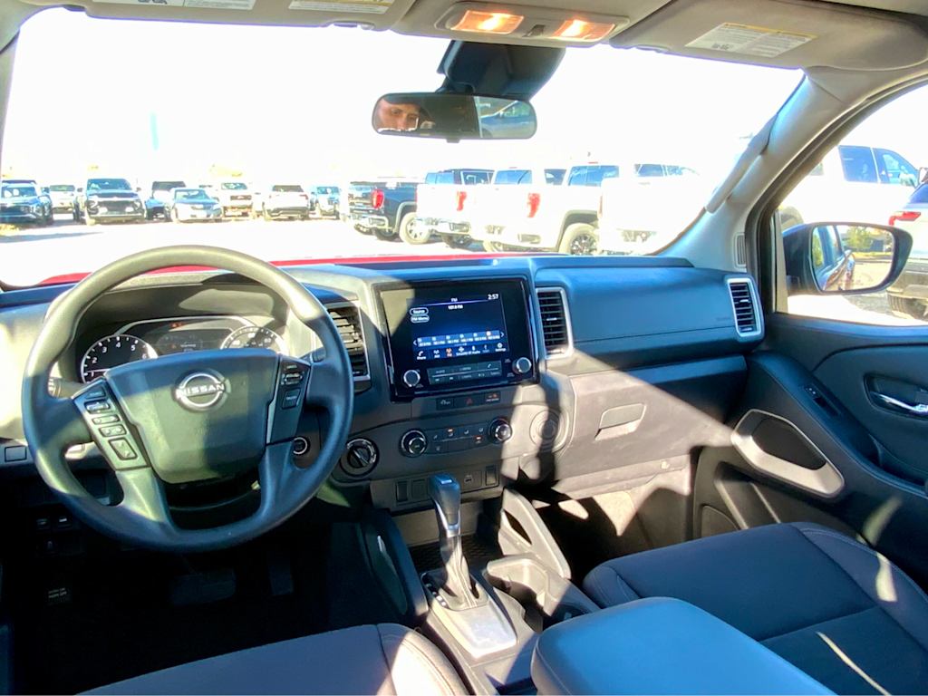 Thumbnail: 2023 Nissan Frontier - 14