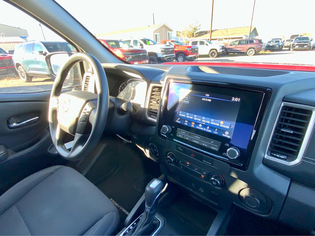 Thumbnail: 2023 Nissan Frontier - 43