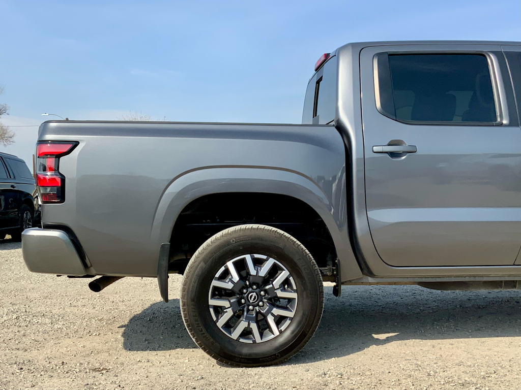 Thumbnail: 2024 Nissan Frontier - 8