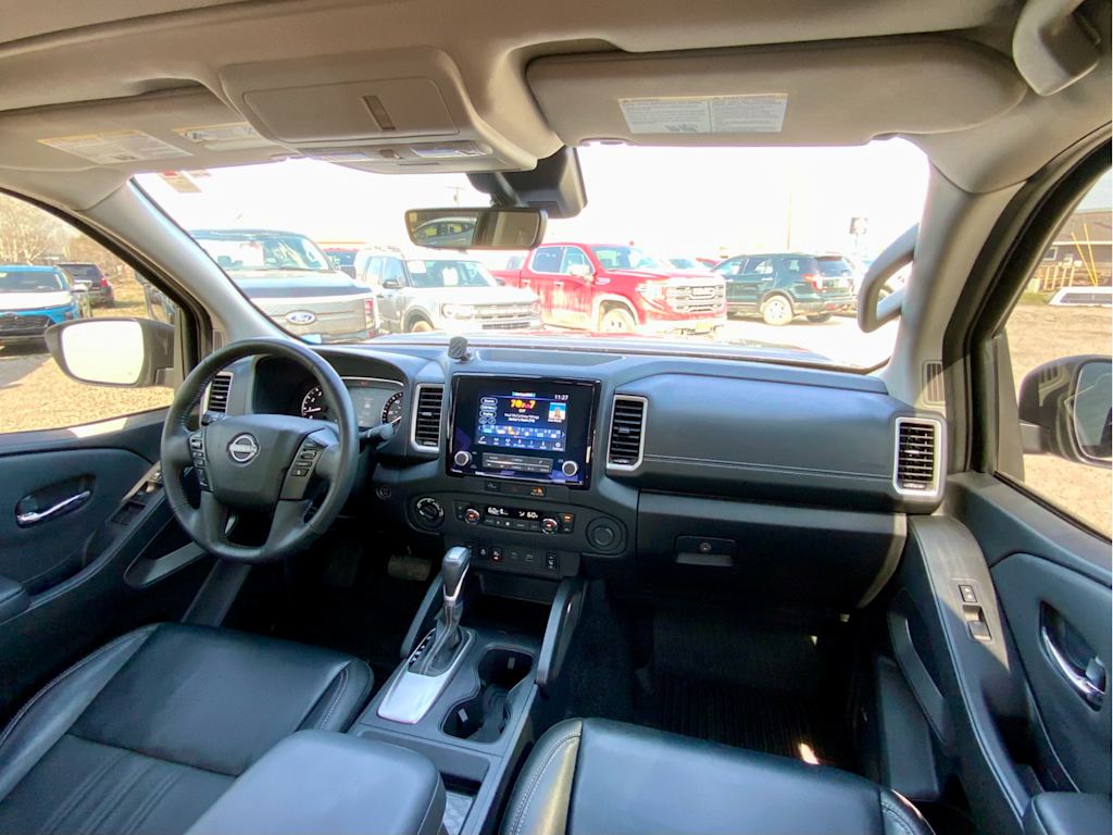 Thumbnail: 2024 Nissan Frontier - 14