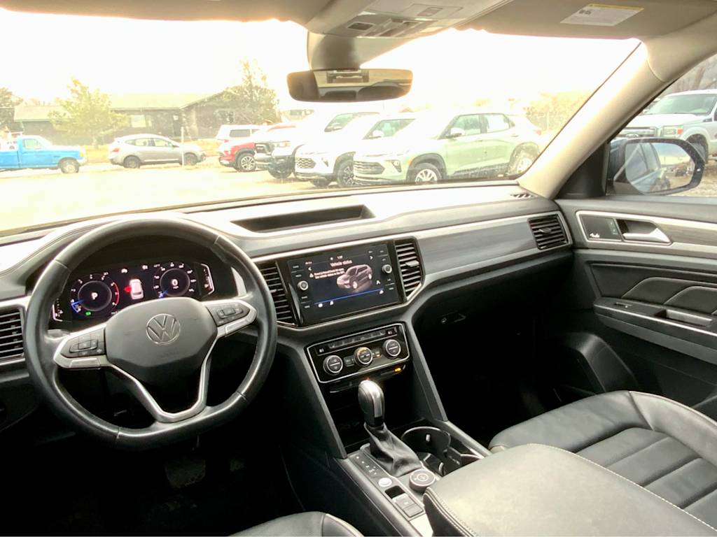 Thumbnail: 2021 Volkswagen Atlas - 14