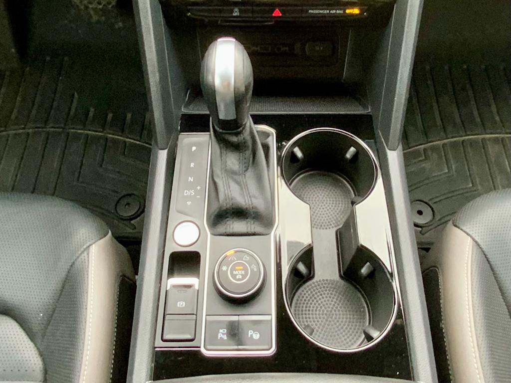 Thumbnail: 2021 Volkswagen Atlas - 16