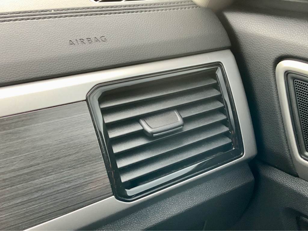 Thumbnail: 2021 Volkswagen Atlas - 48