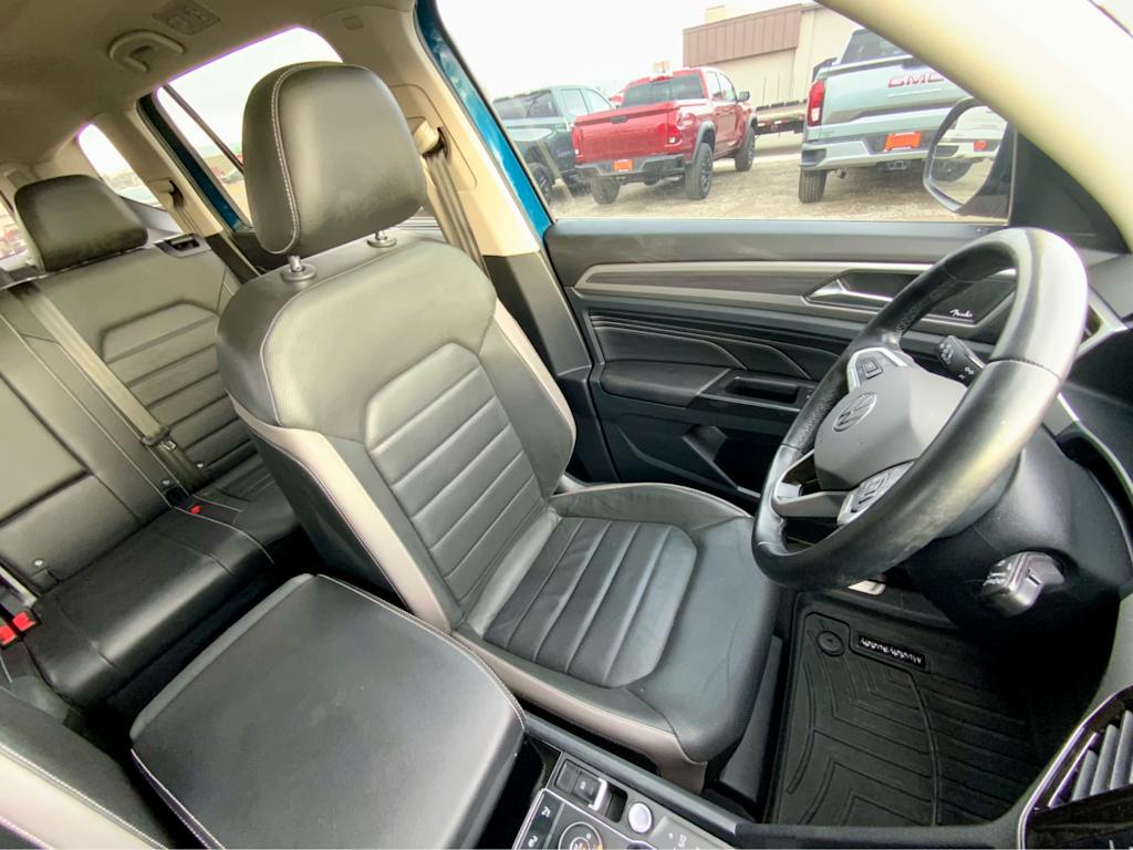 Thumbnail: 2021 Volkswagen Atlas - 33