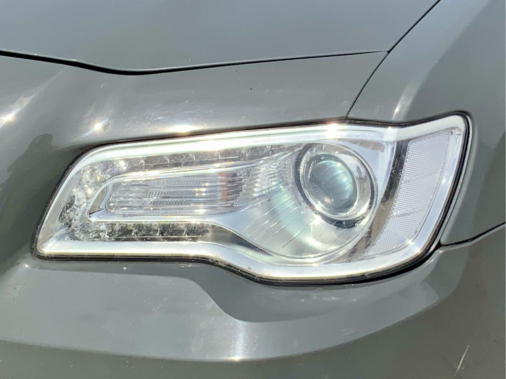Thumbnail: 2018 Chrysler 300 - 19