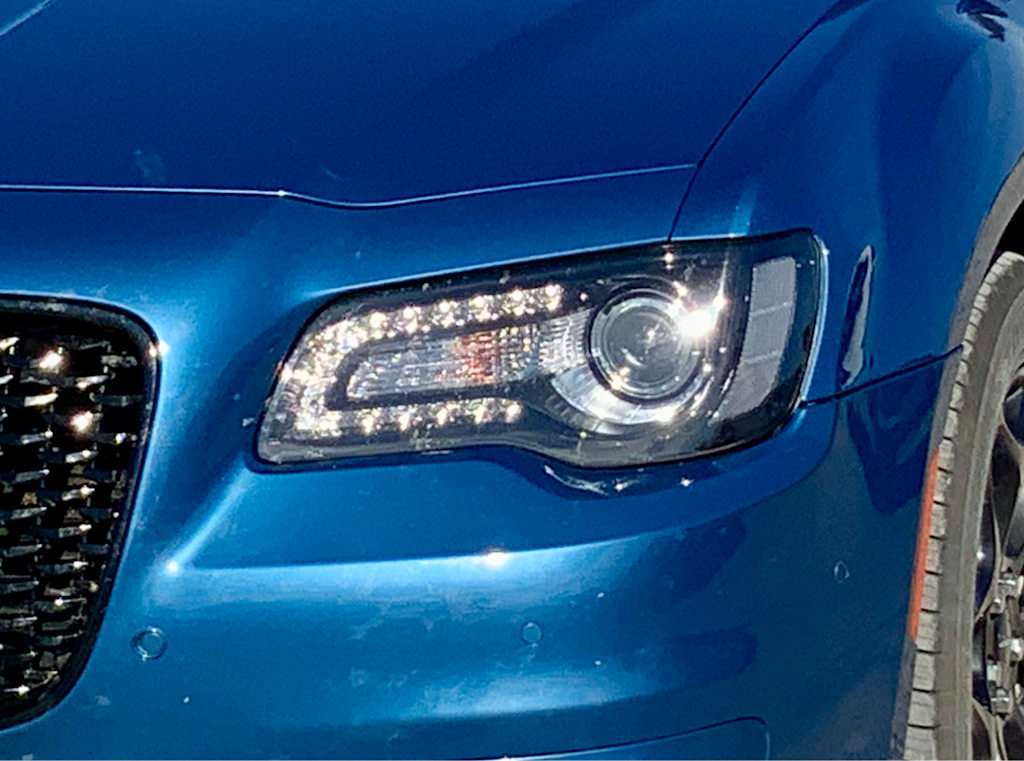 Thumbnail: 2021 Chrysler 300 - 24