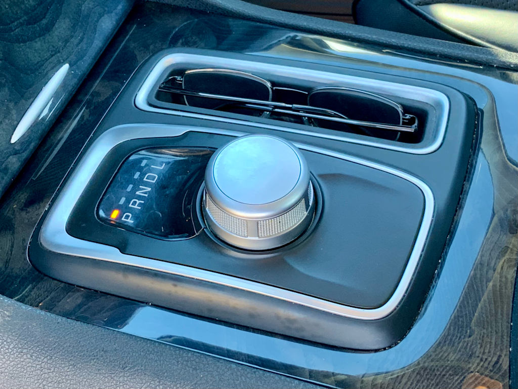 Thumbnail: 2021 Chrysler 300 - 34