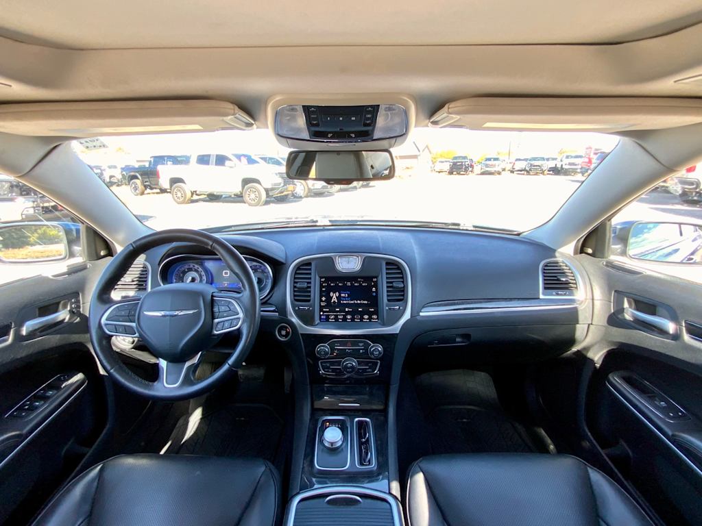 Thumbnail: 2021 Chrysler 300 - 2