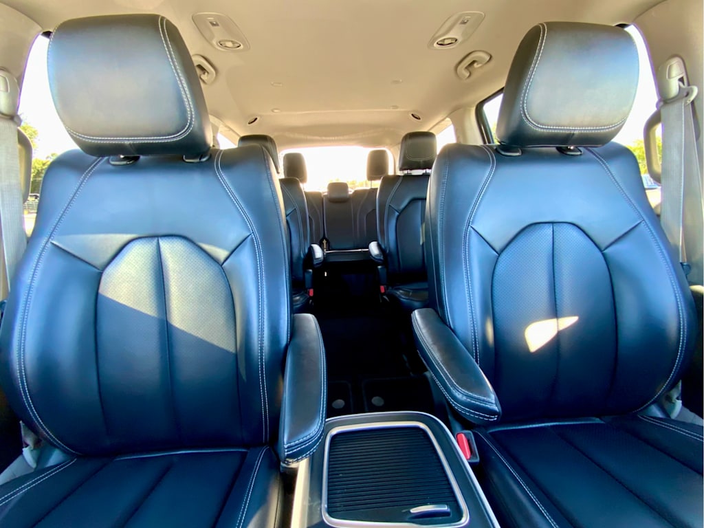 Thumbnail: 2023 Chrysler Pacifica - 31