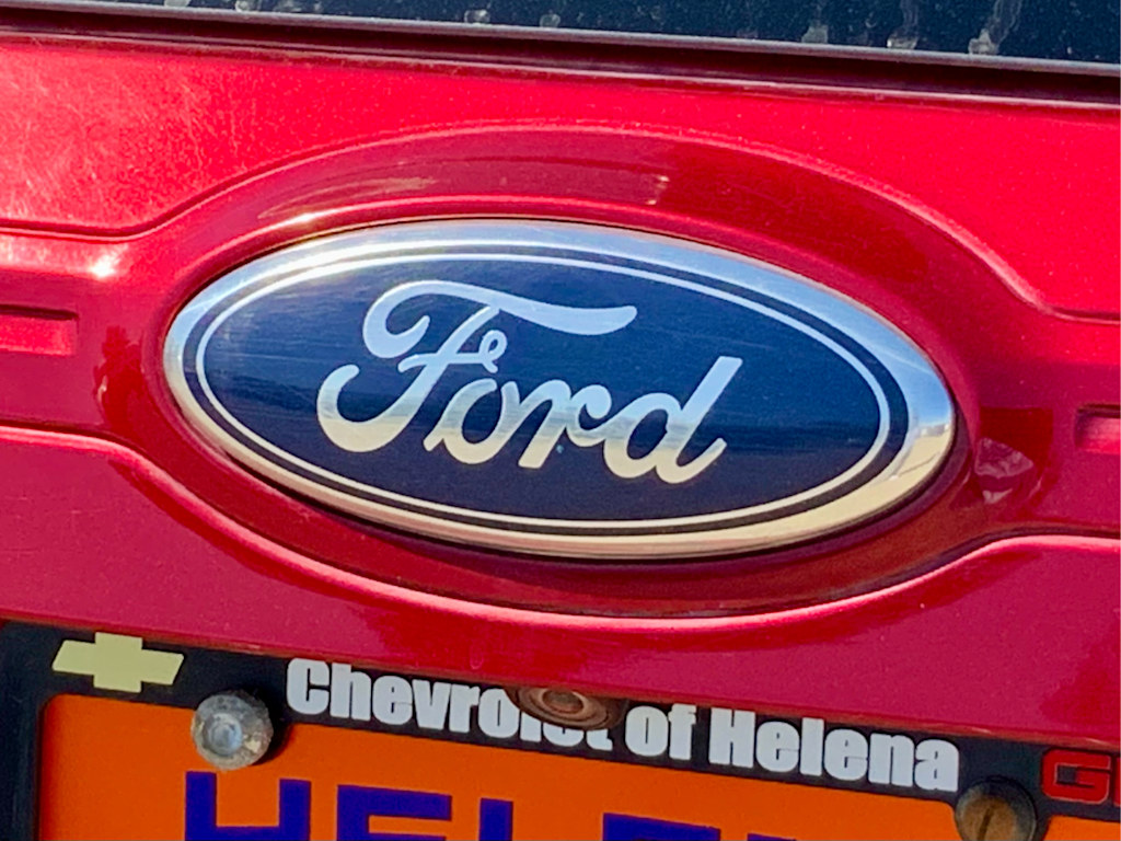 Thumbnail: 2013 Ford Edge - 29