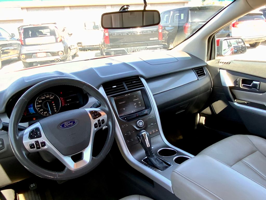 Thumbnail: 2013 Ford Edge - 13