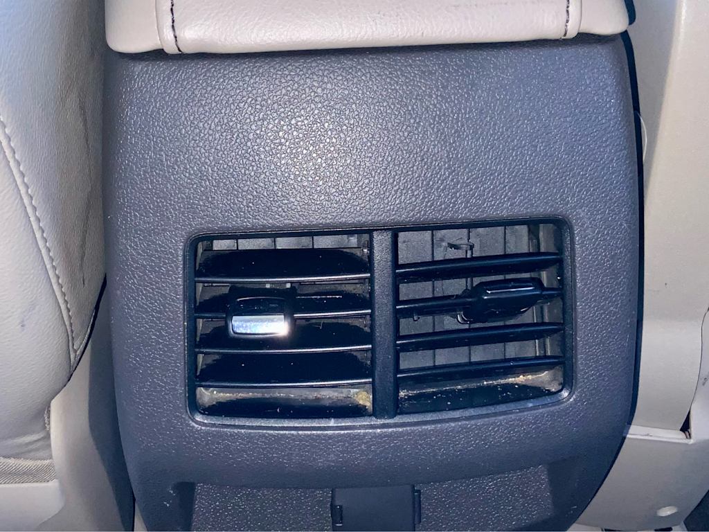 Thumbnail: 2013 Ford Edge - 40