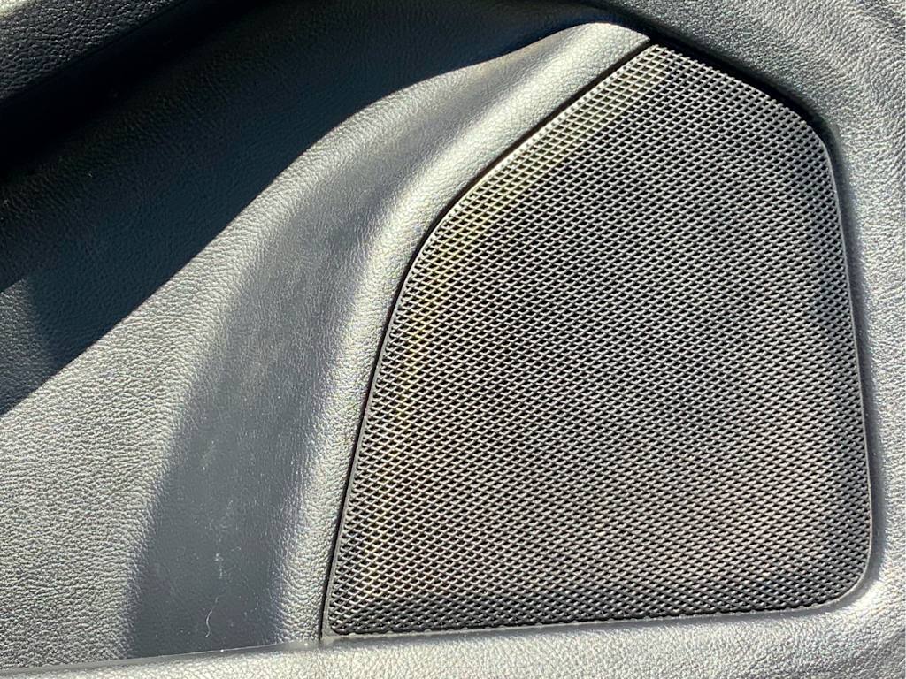 Thumbnail: 2019 Ford Edge - 50