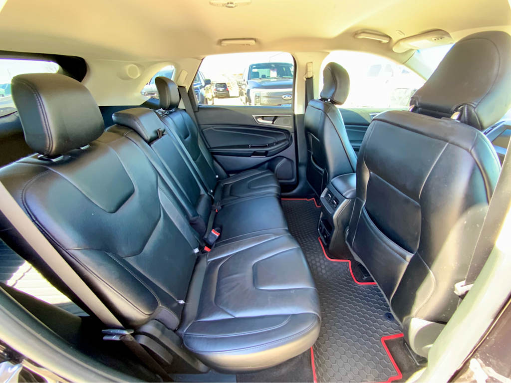 Thumbnail: 2019 Ford Edge - 28