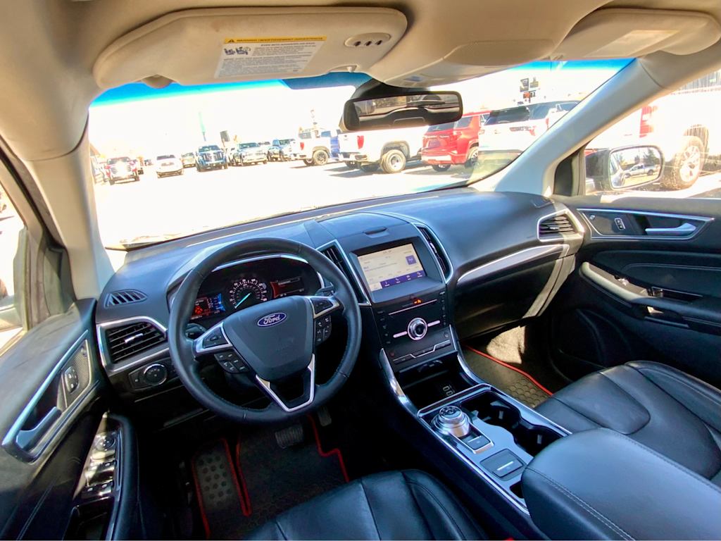 Thumbnail: 2019 Ford Edge - 8