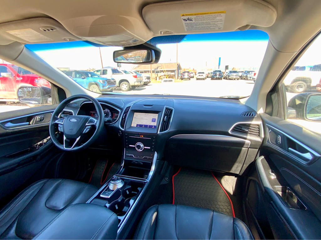 Thumbnail: 2019 Ford Edge - 12