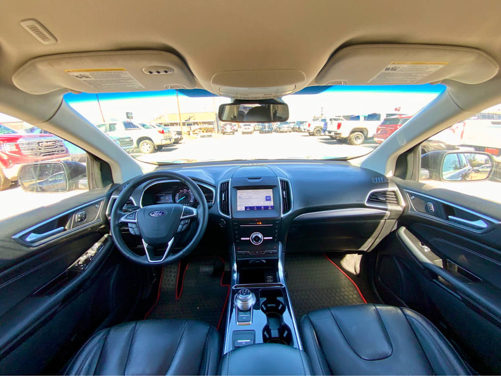 Thumbnail: 2019 Ford Edge - 2