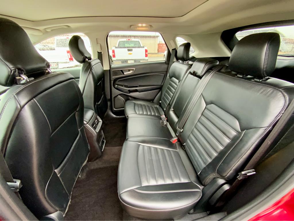 Thumbnail: 2017 Ford Edge - 12