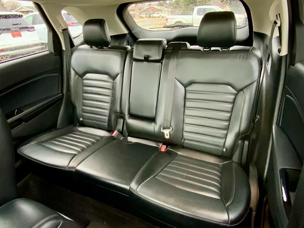 Thumbnail: 2017 Ford Edge - 33