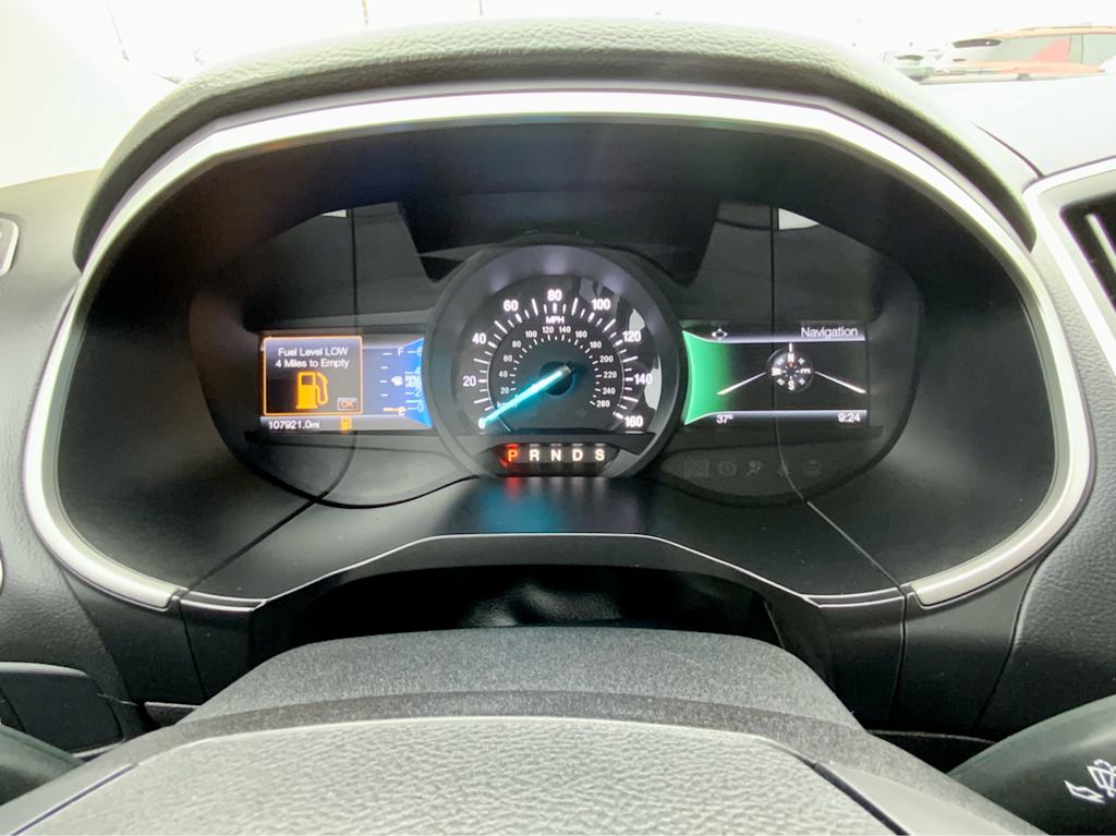 Thumbnail: 2017 Ford Edge - 17