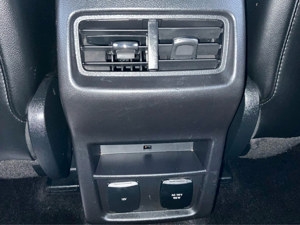 Thumbnail: 2017 Ford Edge - 48