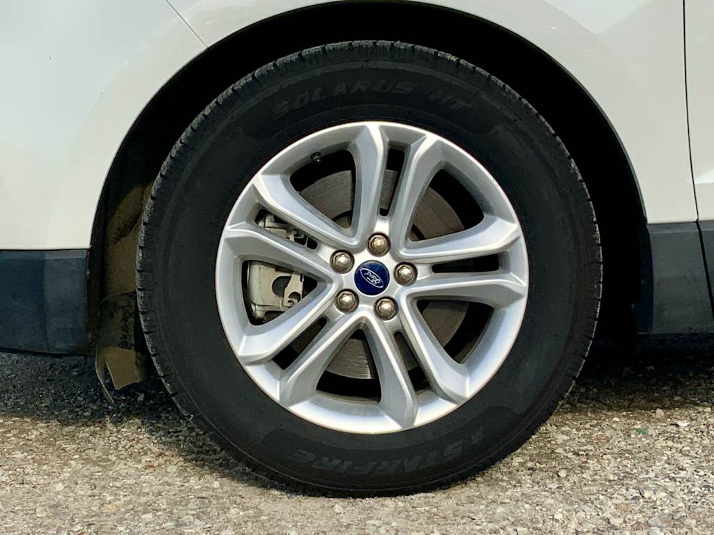 Thumbnail: 2020 Ford Edge - 8