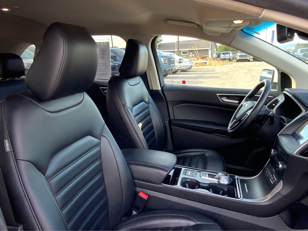 Thumbnail: 2020 Ford Edge - 11