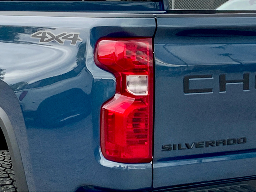 Thumbnail: 2026 Chevrolet Silverado 2500 - 28