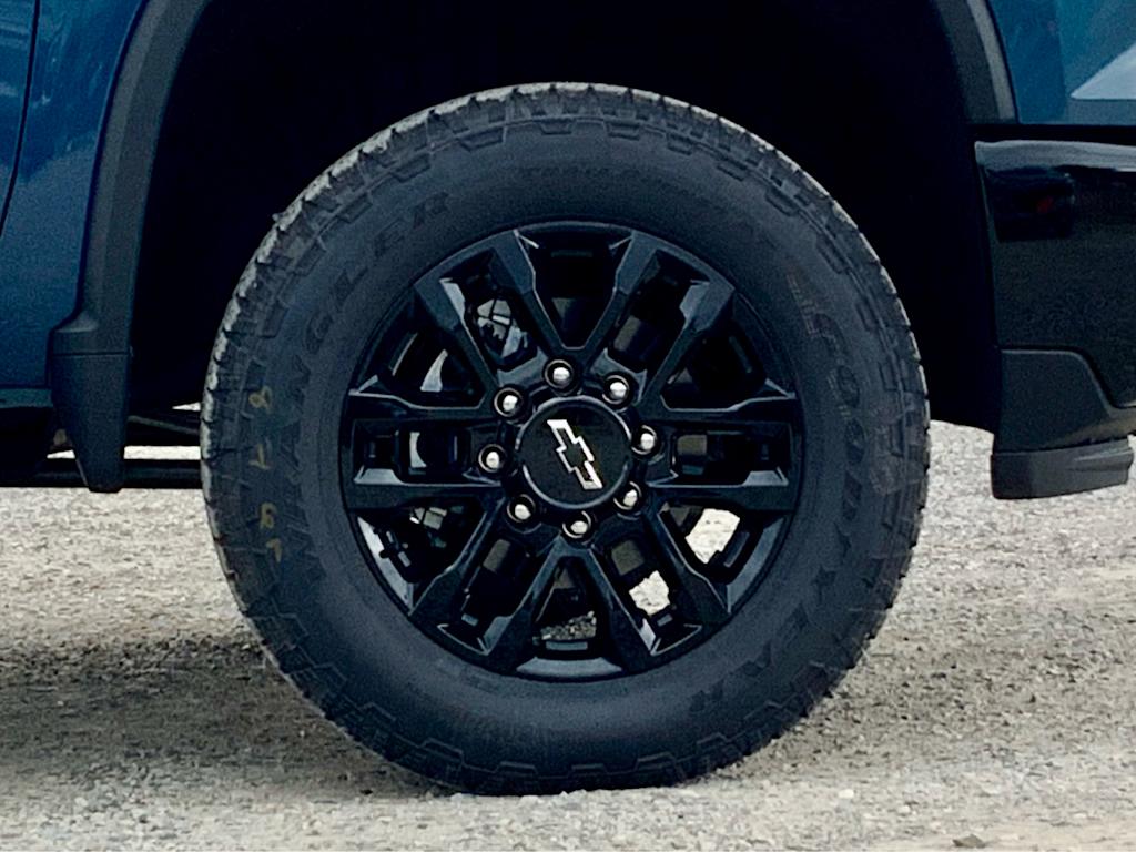 Thumbnail: 2026 Chevrolet Silverado 2500 - 30