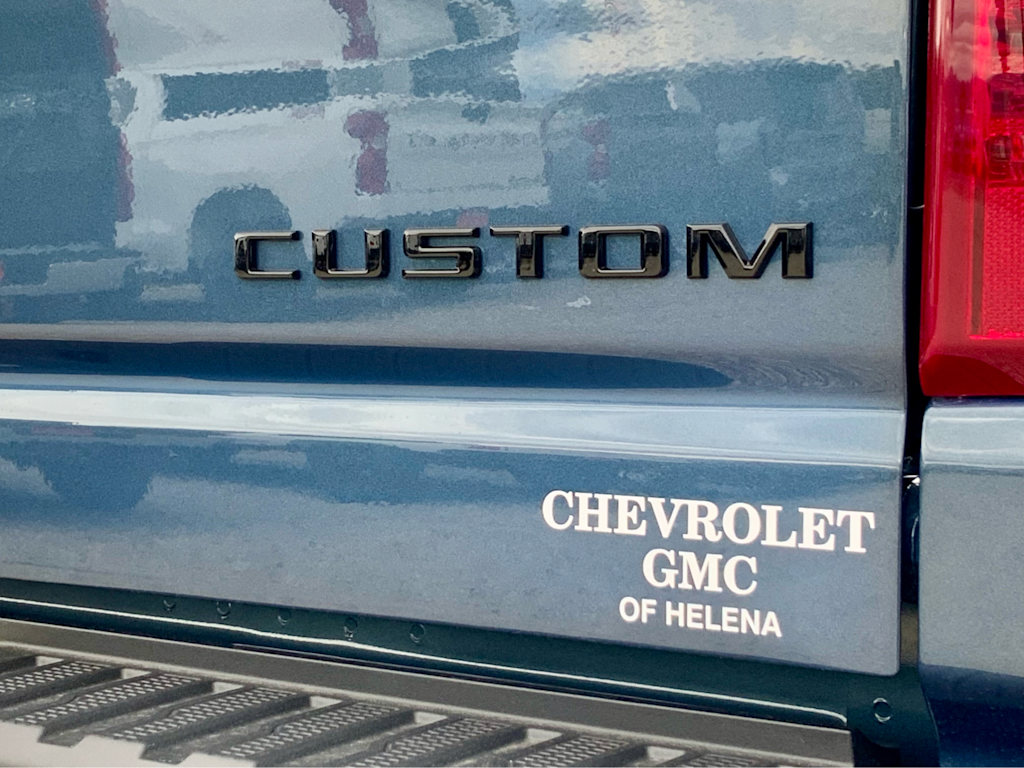 Thumbnail: 2026 Chevrolet Silverado 2500 - 36