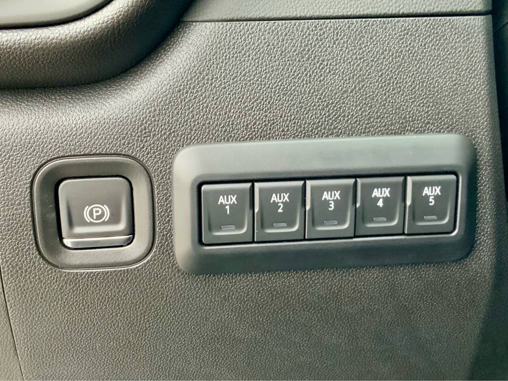 Thumbnail: 2026 Chevrolet Silverado 2500 - 52