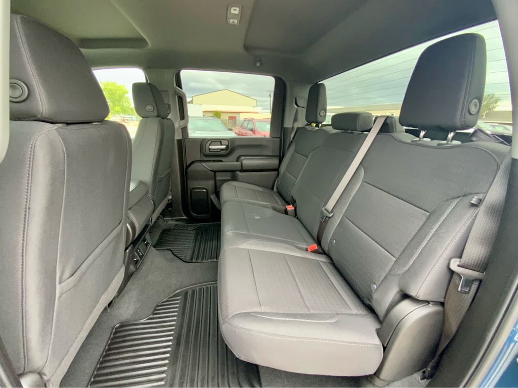 Thumbnail: 2026 Chevrolet Silverado 2500 - 12