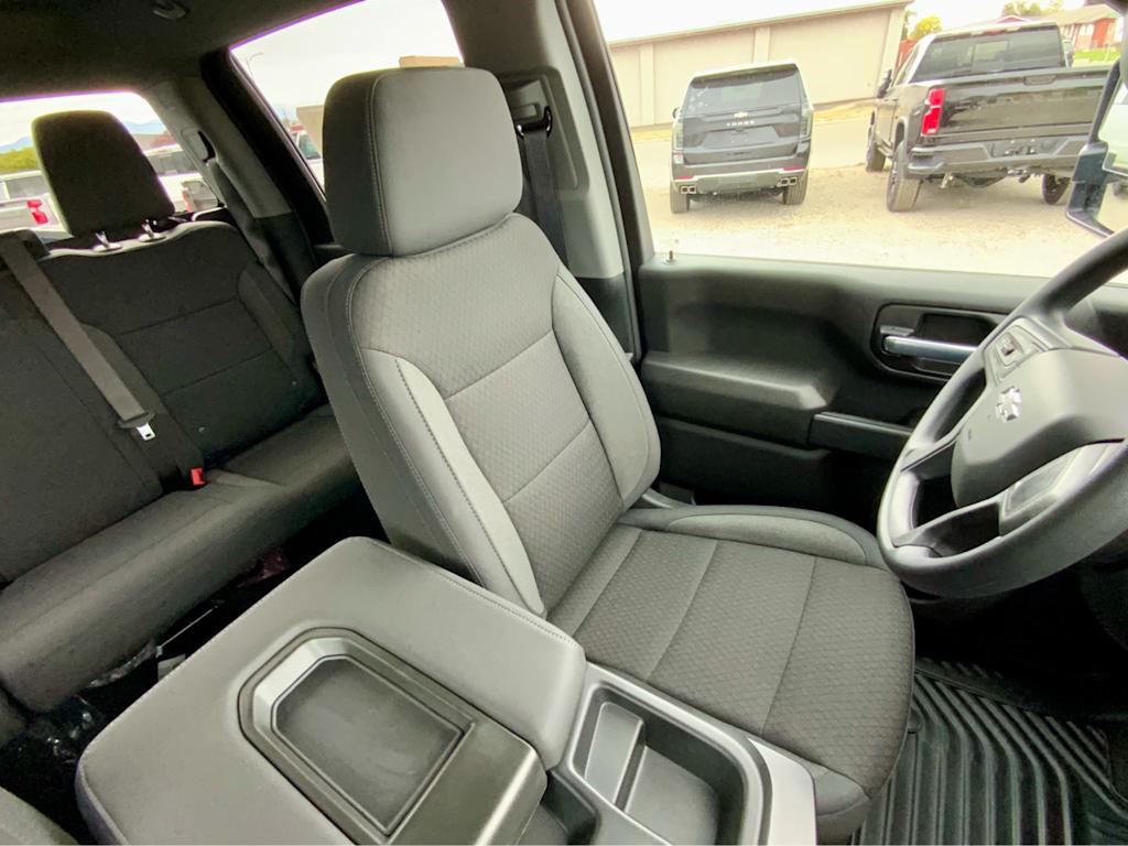 Thumbnail: 2026 Chevrolet Silverado 2500 - 42