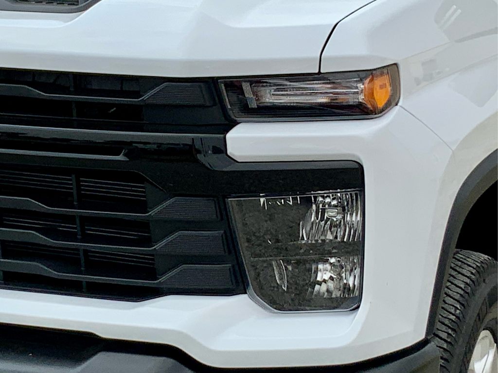 Thumbnail: 2025 Chevrolet Silverado 3500 - 27