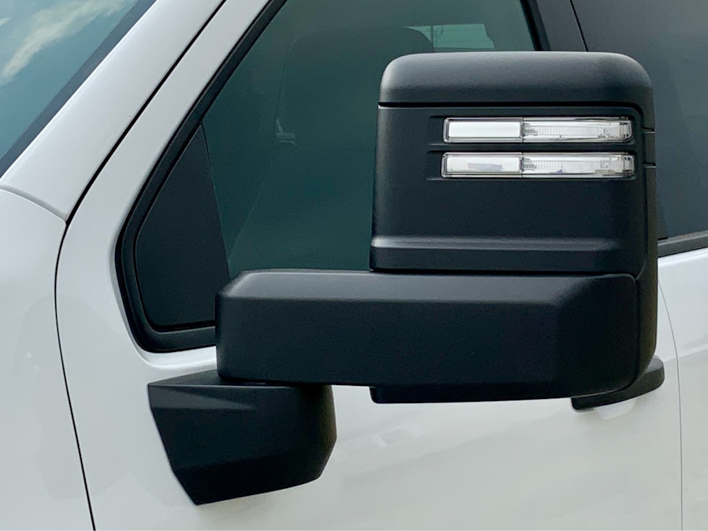 Thumbnail: 2025 Chevrolet Silverado 3500 - 30