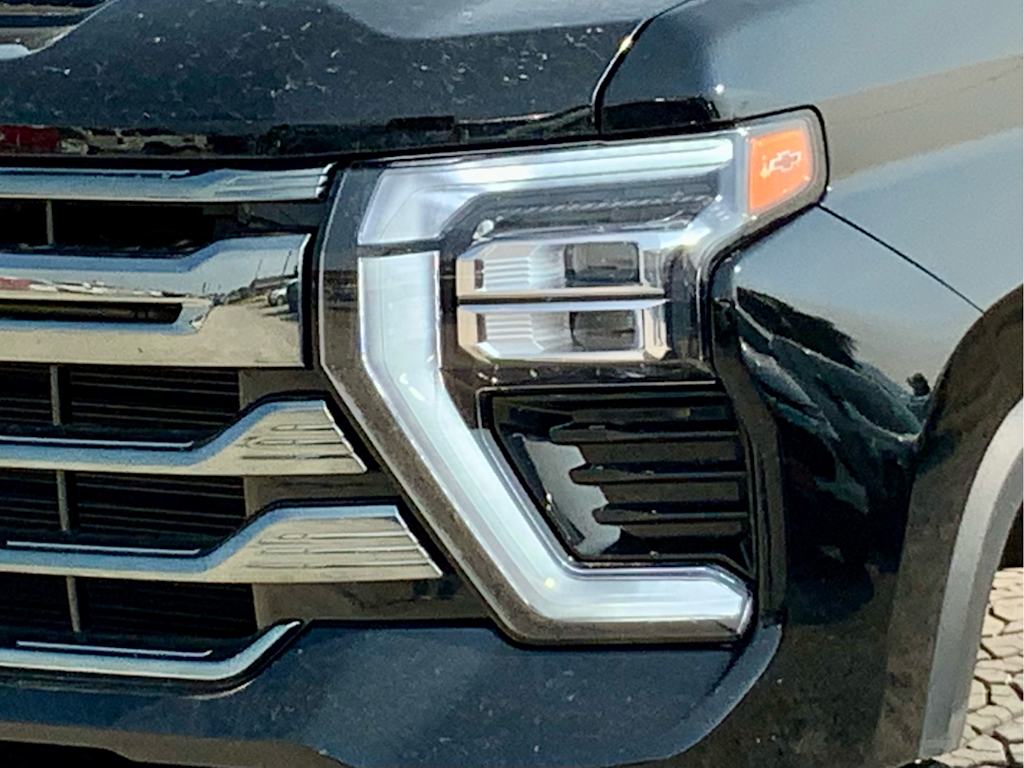 Thumbnail: 2024 Chevrolet Silverado 2500 - 21