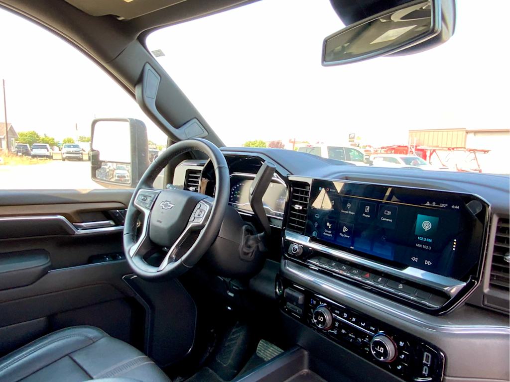 Thumbnail: 2024 Chevrolet Silverado 2500 - 2
