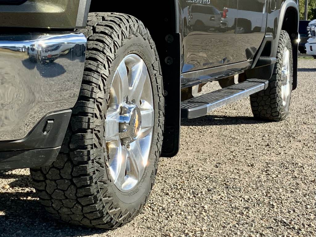 Thumbnail: 2023 Chevrolet Silverado 3500 - 26