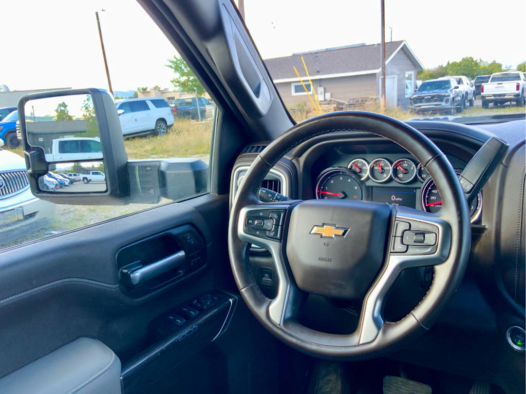 Thumbnail: 2023 Chevrolet Silverado 3500 - 13