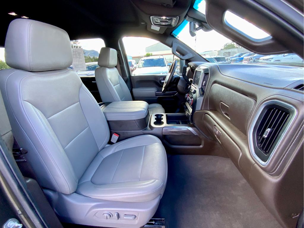 Thumbnail: 2023 Chevrolet Silverado 3500 - 11