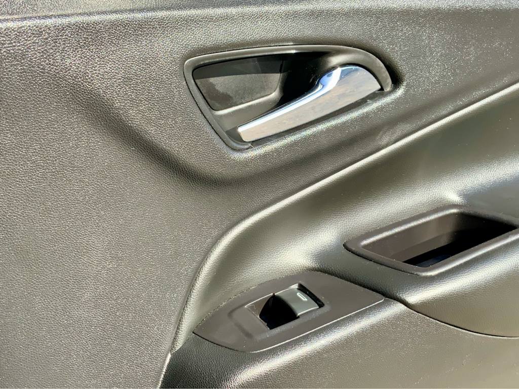 Thumbnail: 2020 Chevrolet Equinox - 49