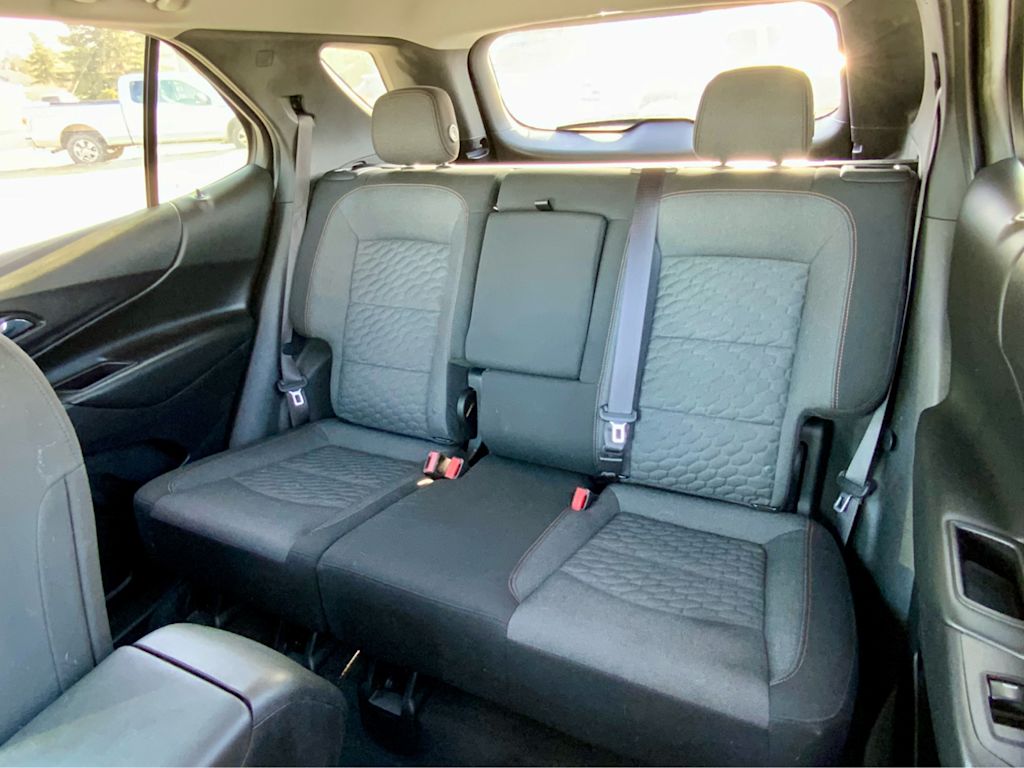 Thumbnail: 2020 Chevrolet Equinox - 33