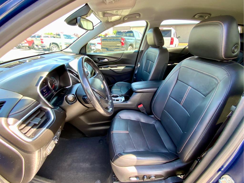 Thumbnail: 2022 Chevrolet Equinox - 10