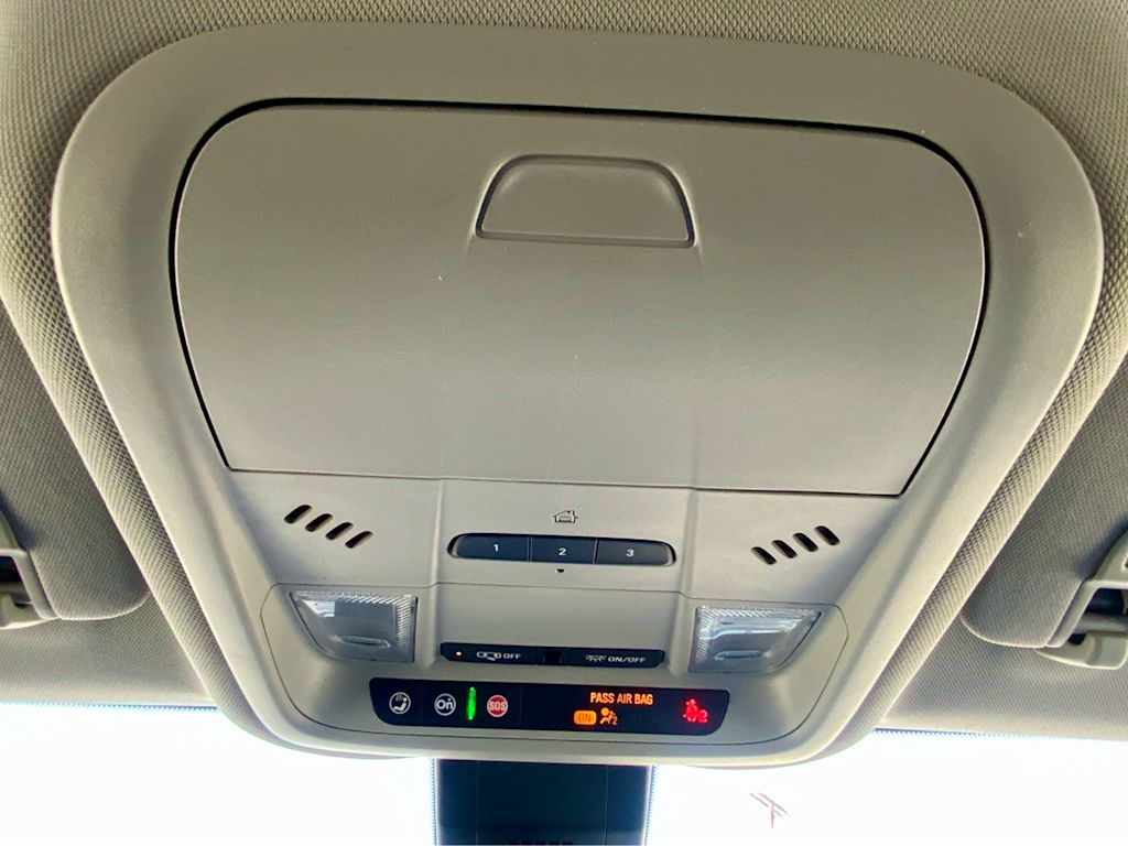 Thumbnail: 2022 Chevrolet Equinox - 33