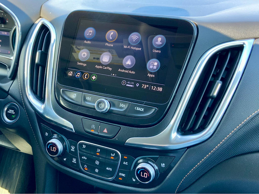 Thumbnail: 2022 Chevrolet Equinox - 32